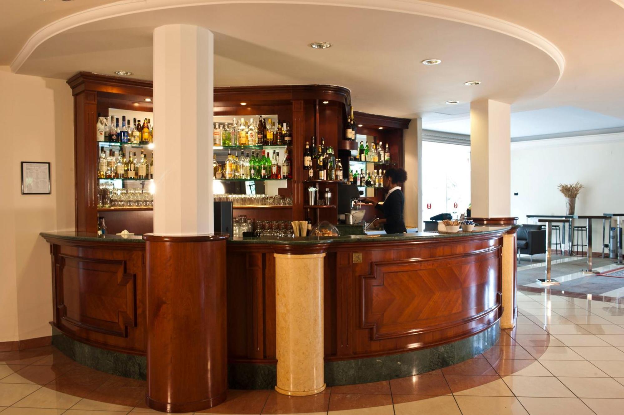 Hotel Villa Ducale Parma Exterior photo
